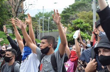 Diálogo social luego del estallido del 28A en  Cali Diálogo social en Cali