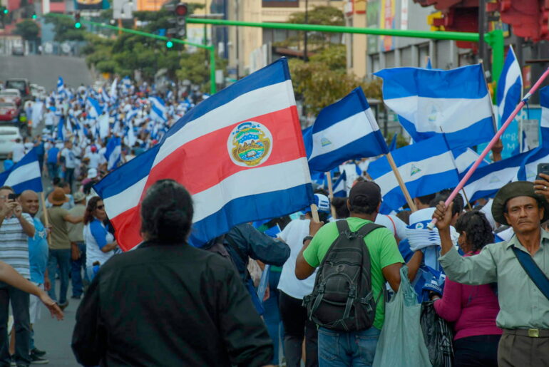 Tras el sueño americano: cruce y sublimación de violencias