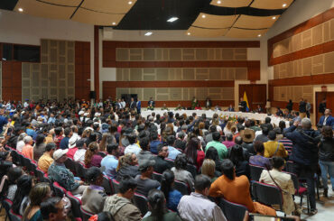 Cambios al sistema de salud: ¿hacia una real reforma? Presentaciones de la reforma a la salud